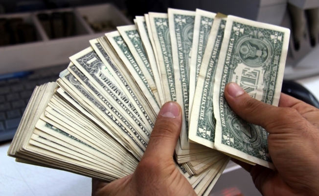 Dolar 3,70’i aştı