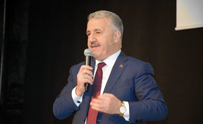 “Eskisi gibi Türkiye’ye rol biçenlerin izinden gitmeyeceğiz”