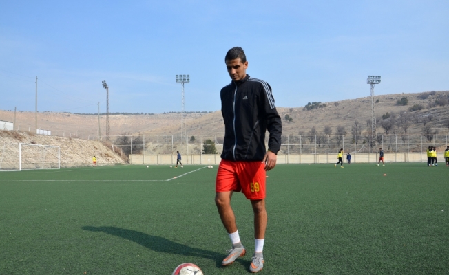Futbol sevdası Libya’dan Malatya’ya sürükledi