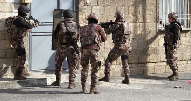 Gaziantep’te polise zırh delici mermilerle saldırı