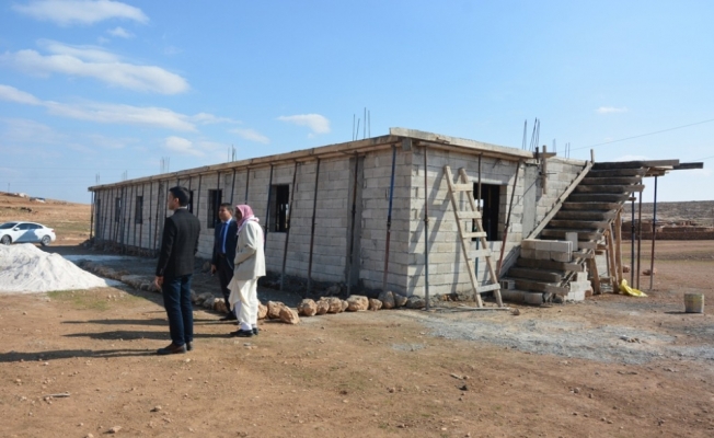 Göçebelere şimdi de kültür evi yapılıyor