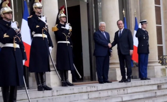 Hollande Mahmud Abbas ile görüştü