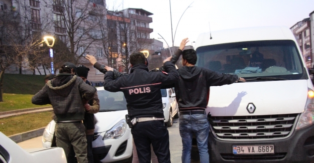 İstanbul polisinden yabancı şahıslara yönelik uygulama