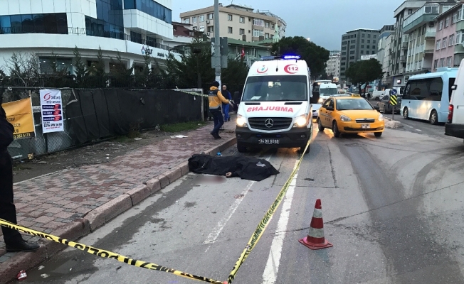 İstanbul’da yol kenarında ceset bulundu