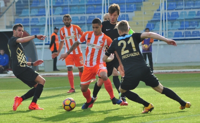 Osmanlıspor deplasmanda coştu