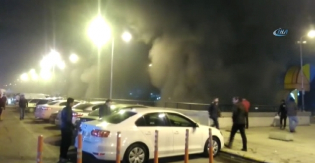 Otogarda yangın: 2 otobüs kül oldu