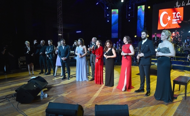 Kayahan, doğum gününde şarkılarıyla anıldı