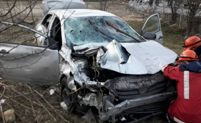 Zonguldak'ta otomobil takla attı: 5 yaralı