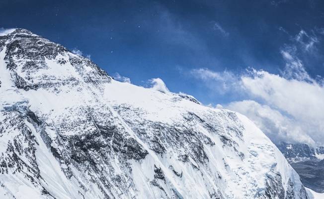 85 yaşındaki dağcı Everest Dağı’nda öldü
