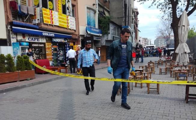 İstanbul’da silahlı kavga: 1’i polis 2 yaralı
