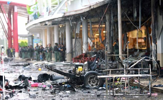 Tayland’ta bombalı araç saldırısı: 67 yaralı