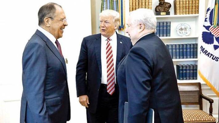 Trump'ın Rus Bakan Sergey Lavrov fotoğrafı ABD'yi karıştırdı
