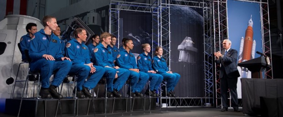18 bin aday yarıştı NASA 5'i kadın 12 yeni astronotunu seçti