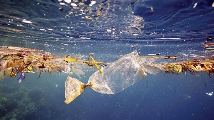 2050’de okyanuslardaki çöpler balıklardan fazla olacak