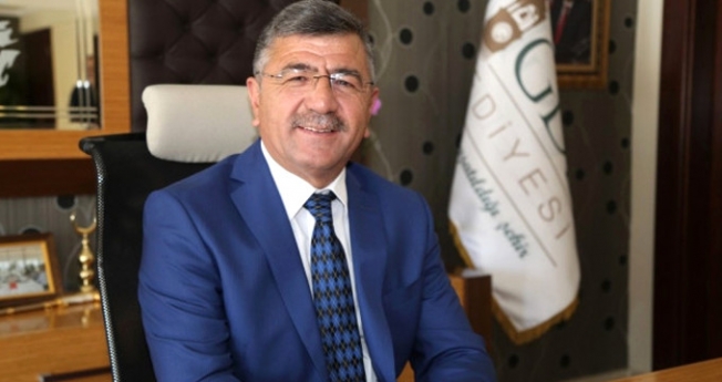 AK Parti Niğde Belediye Başkanı istifa etti