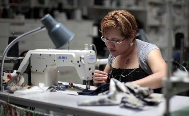 Kadın eşit maaşı 217 yıl sonra alabilir!