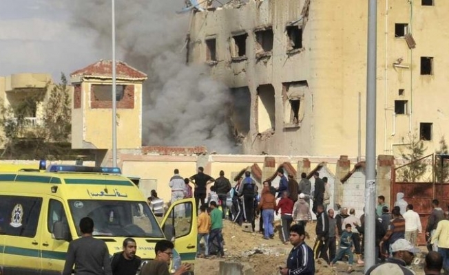 Mısır'da cuma namazına bombalı saldırı: En az 200 ölü