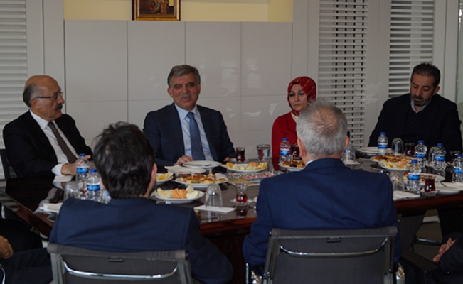 Abdullah Gül'den Karar gazetesine dikkat çeken ziyaret