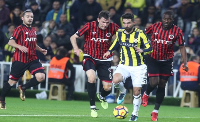 Fenerbahçe Gençlerbirliği maçında 4 gol var
