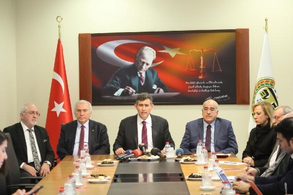 Metin Feyzioğlu: TBB'nin adından Türkiye'yi asla silemezler