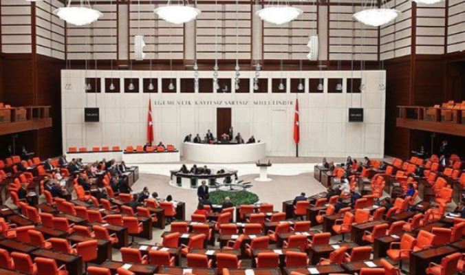 AKP ve MHP kapalı toplantılarla sosyal medyayı susturmayı planlıyor