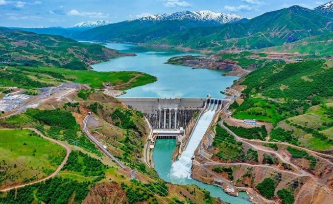 Dost ve komşu ülke İran'la baraj krizi