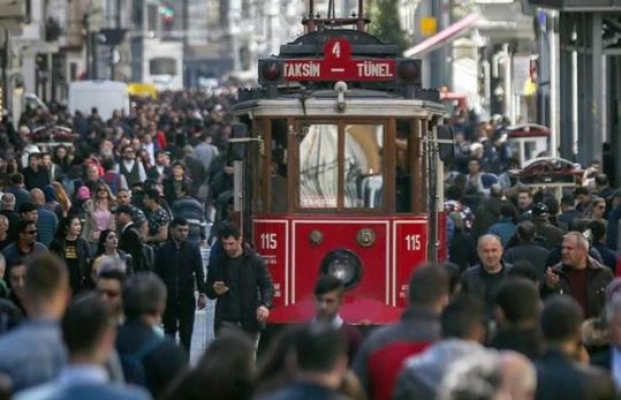 Terör örgütleri Türkiye'deki 2 milyon göçmeni kullanma peşinde