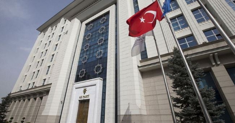 Barış Terkoğlu : AKP Genel Merkezi’ndeki ahlaksız teklif