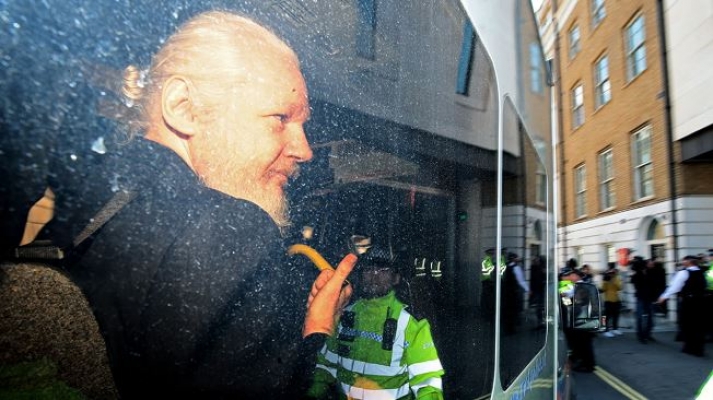 Britanya İçişleri Wikileaks kurucusu Assange'ın ABD'ye iadesini onayladı