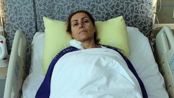 Karın ağrısıyla hastaneye gitti şoke oldu!